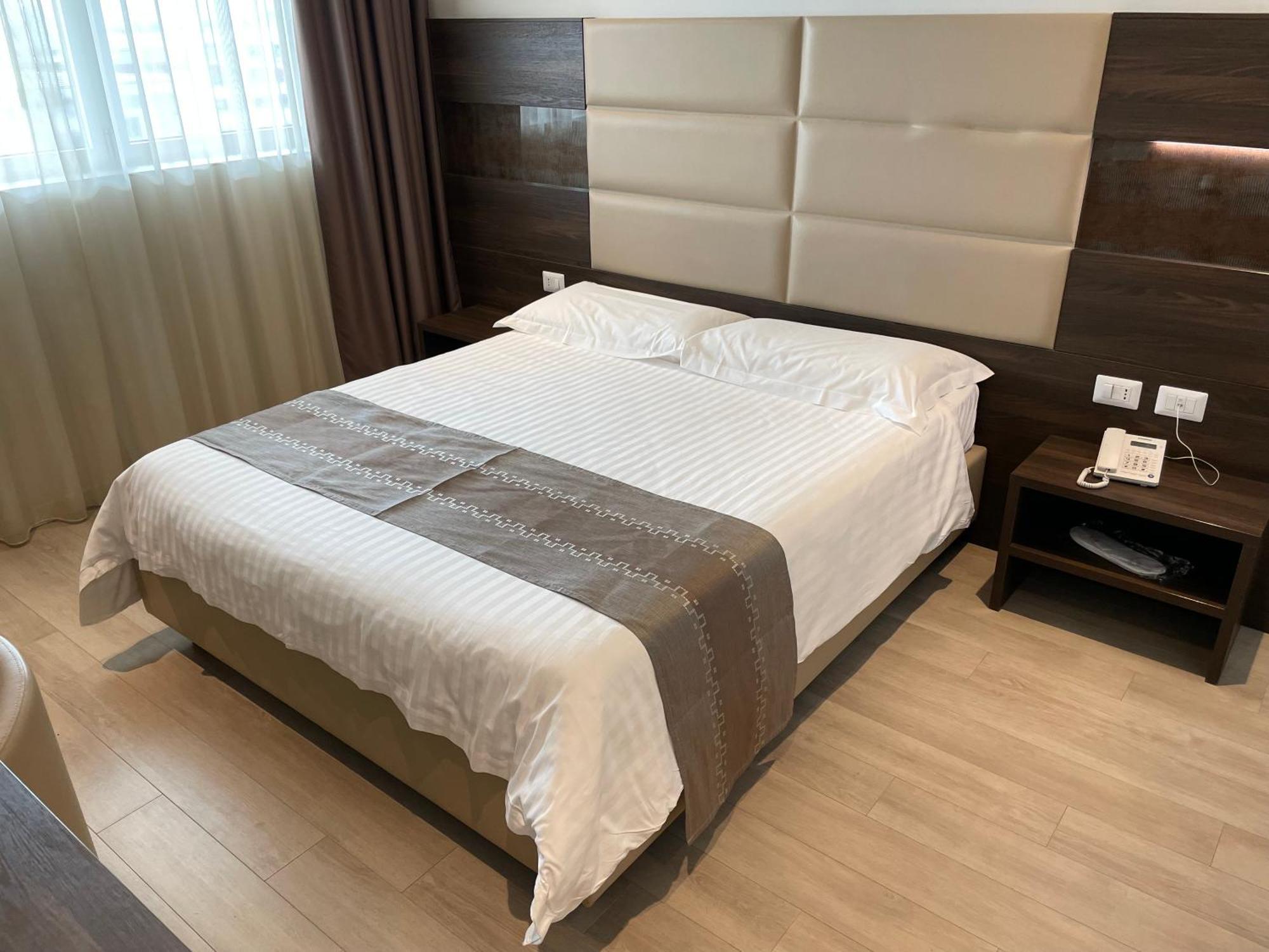 Hotelluxuryprato Прато Екстер'єр фото